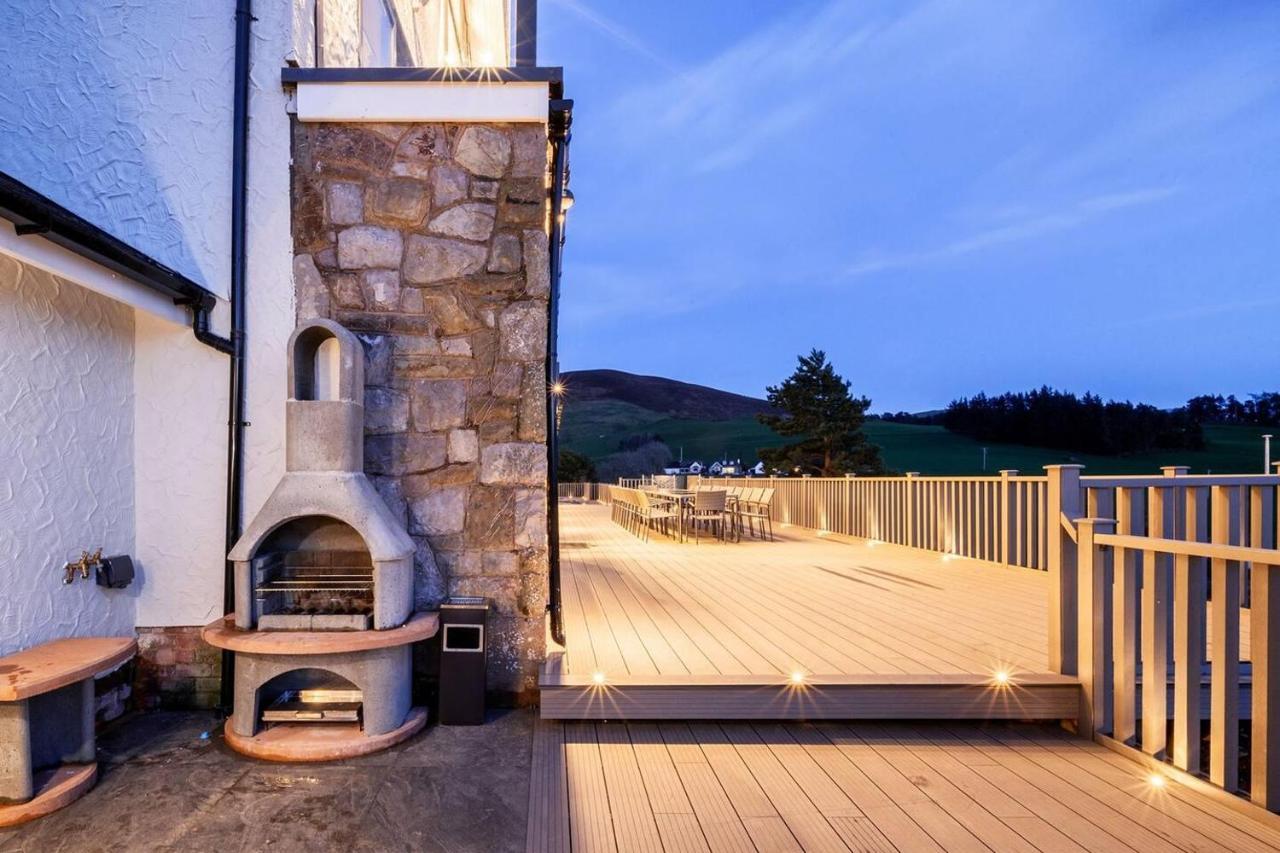 Clwyd Gate Manor Pool Sauna Hottub Cave Wales Ruthin Exterior foto